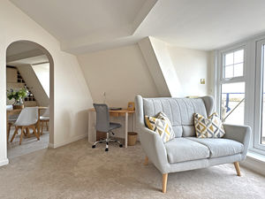 Photo 11- click for photo gallery